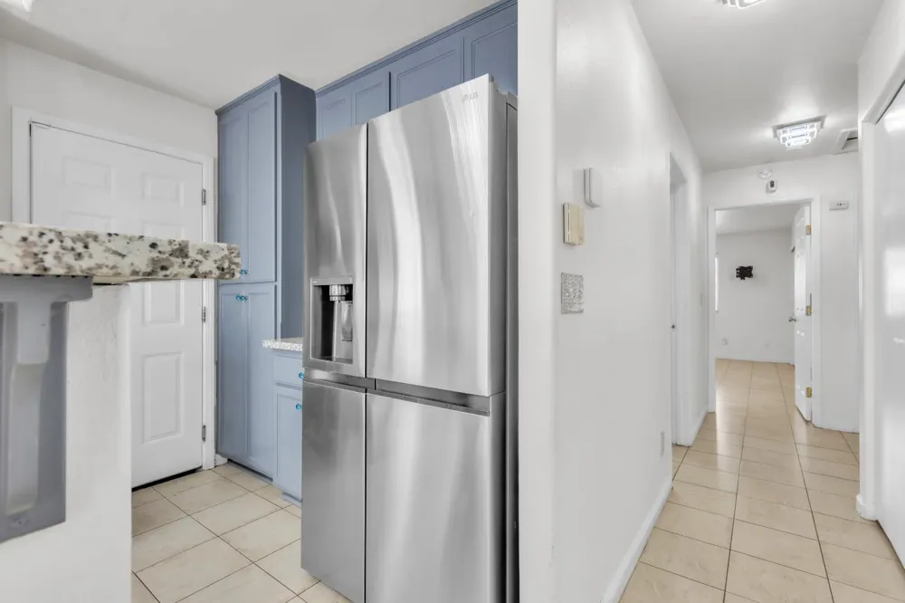 3533 20th Avenue Sacramento, CA 95820