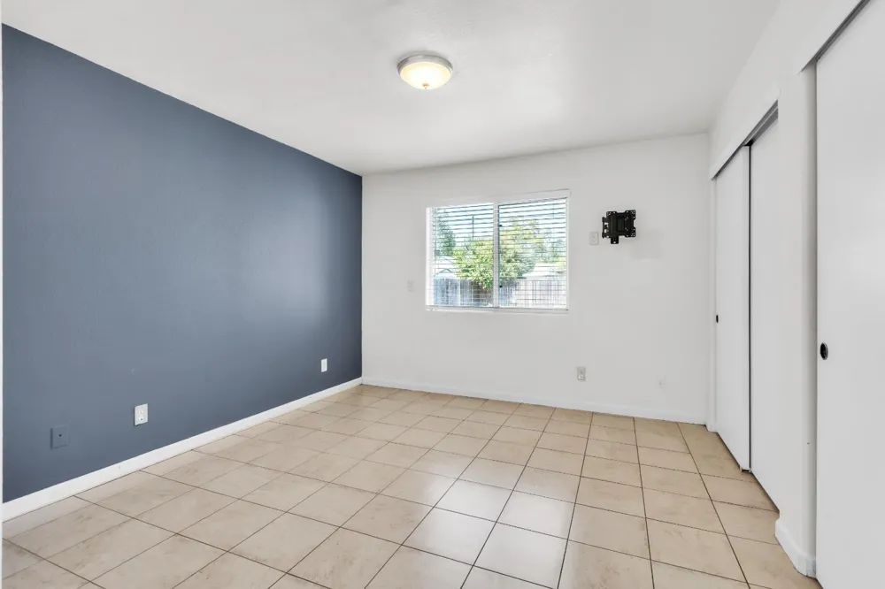 3533 20th Avenue Sacramento, CA 95820