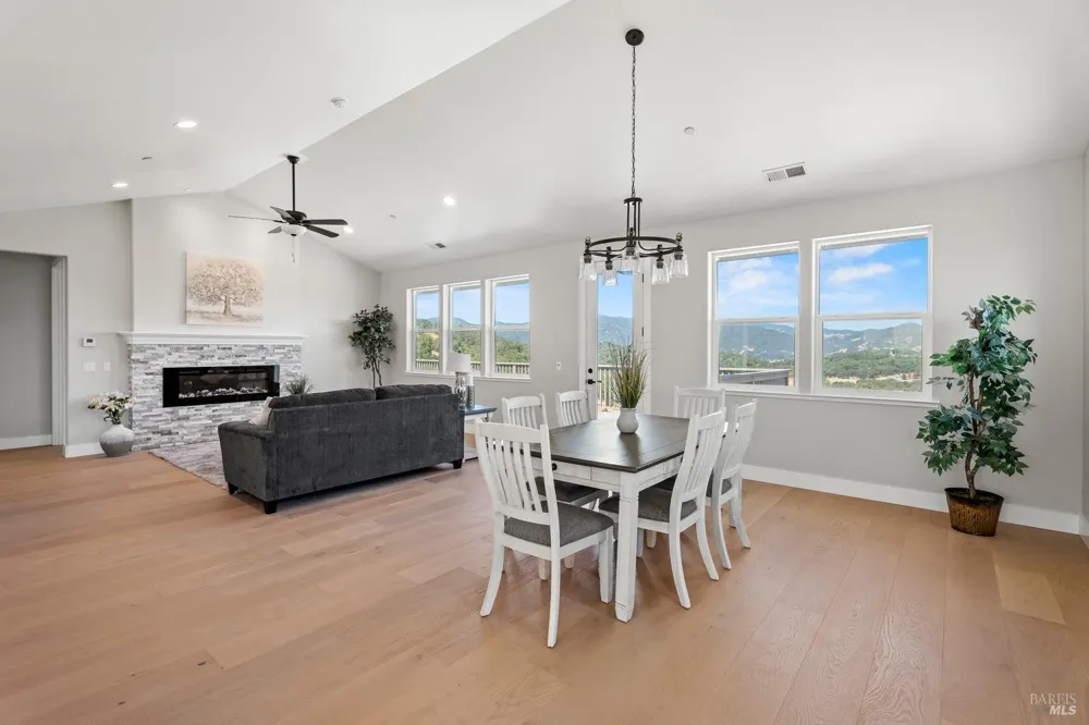 2408 Celestin Court Ukiah, CA 95482