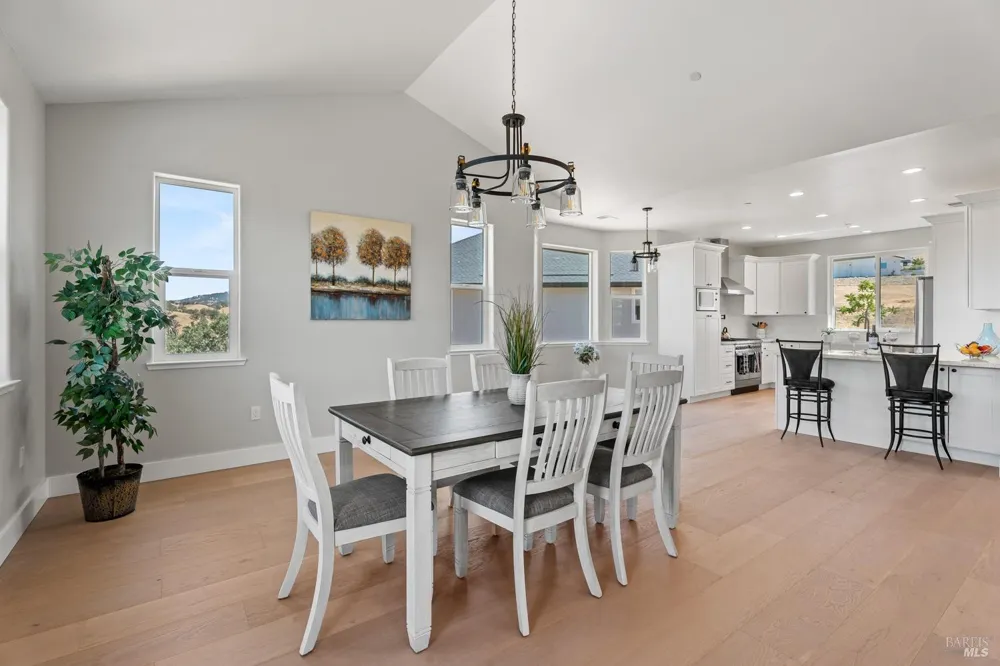 2408 Celestin Court Ukiah, CA 95482