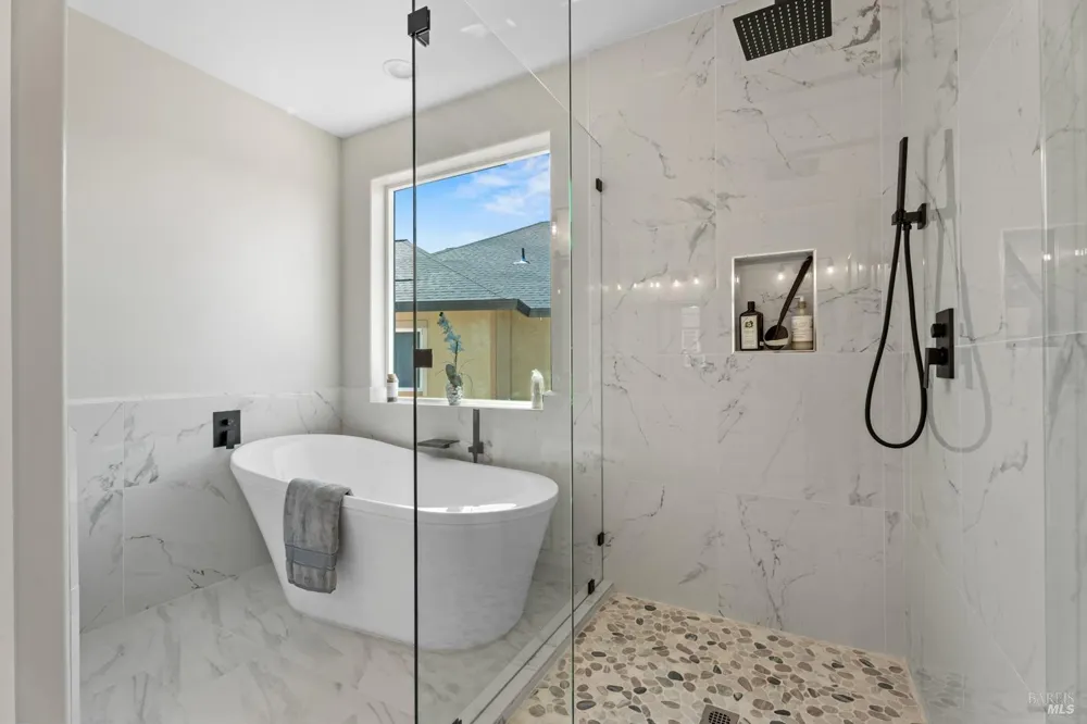 2408 Celestin Court Ukiah, CA 95482