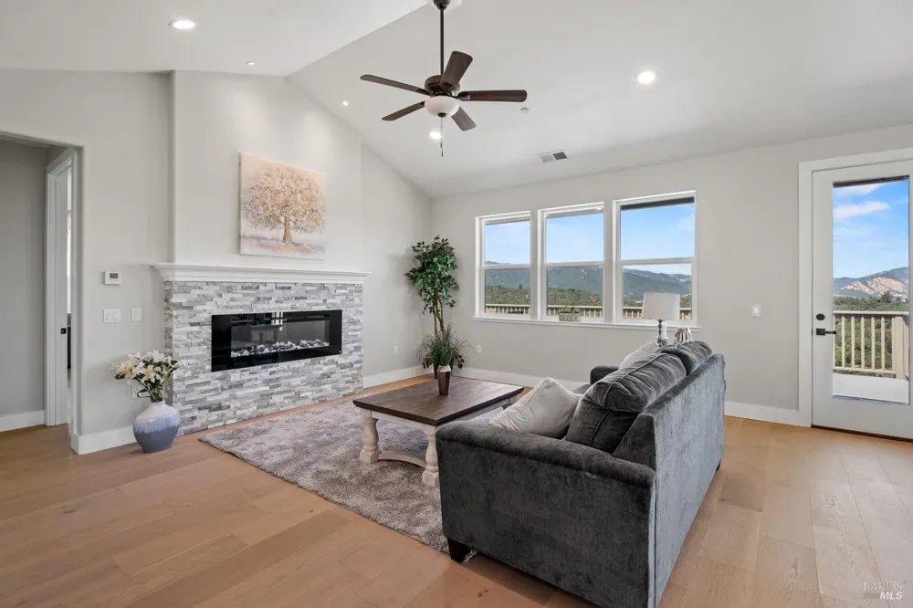 2408 Celestin Court Ukiah, CA 95482