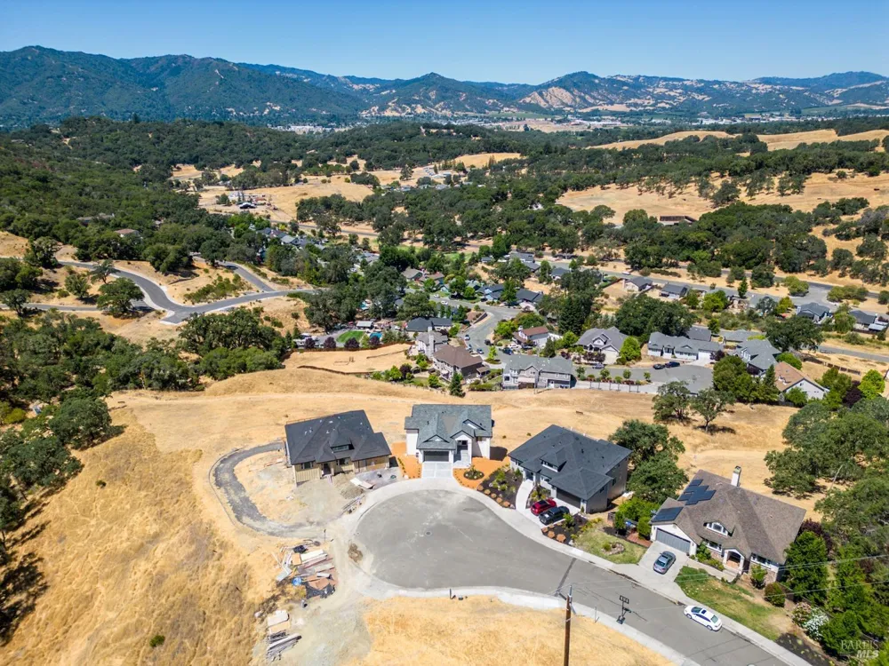 2408 Celestin Court Ukiah, CA 95482