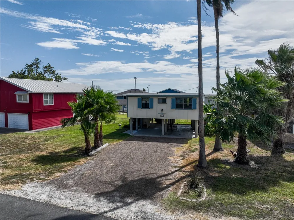 734 S Sandpiper Road Ingleside, TX 78362