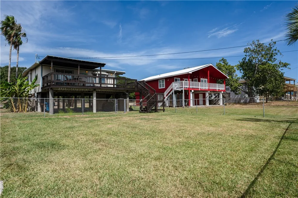 734 S Sandpiper Road Ingleside, TX 78362