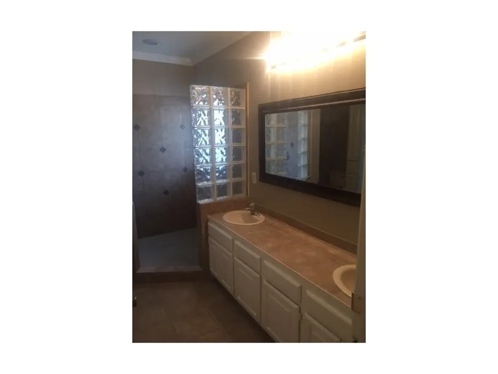 7602 Clearbrook Drive Corpus Christi, TX 78413
