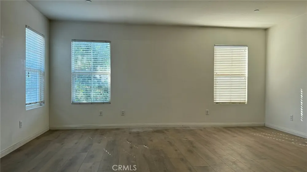 4566 Nicole Riverside, CA 92501