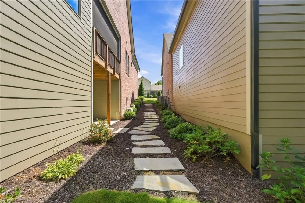 111 Cadence Trail Canton, GA 30115