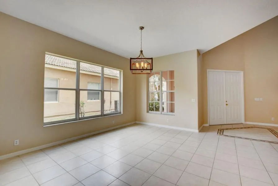 1388 Beacon Circle Wellington, FL 33414