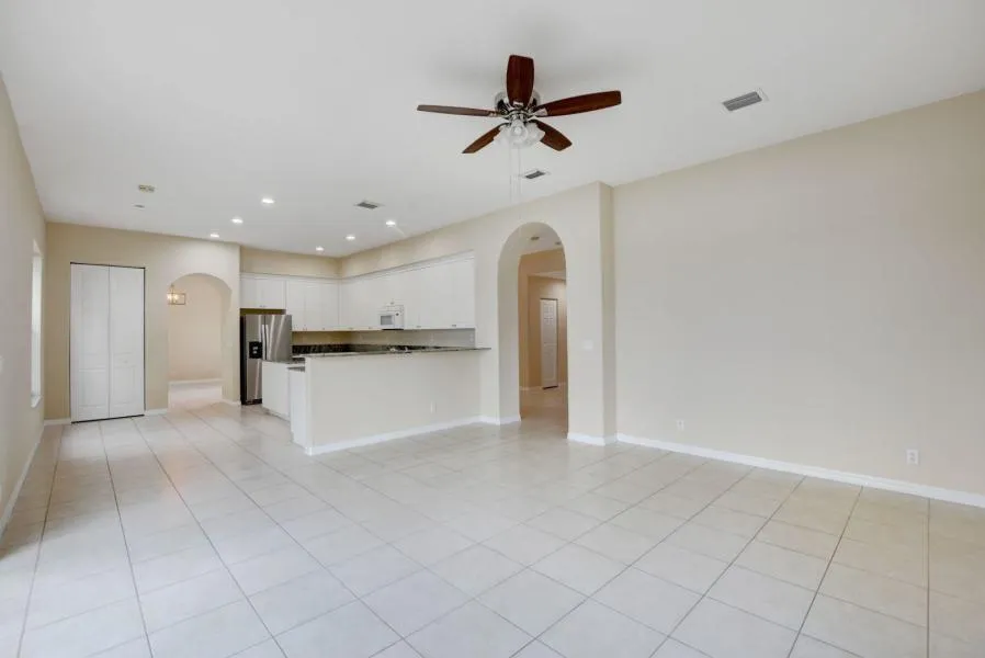 1388 Beacon Circle Wellington, FL 33414