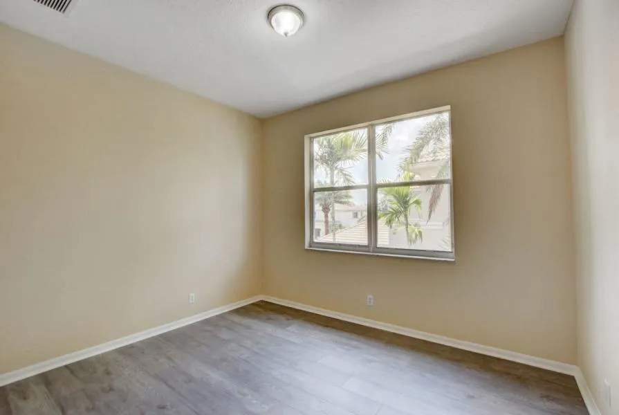 1388 Beacon Circle Wellington, FL 33414