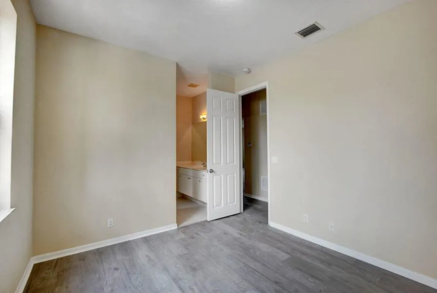 1388 Beacon Circle Wellington, FL 33414