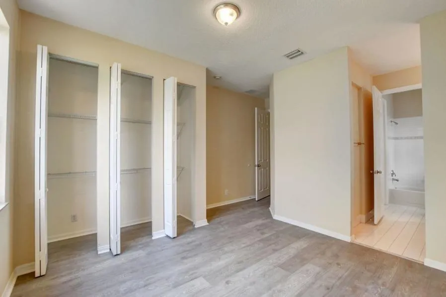 1388 Beacon Circle Wellington, FL 33414