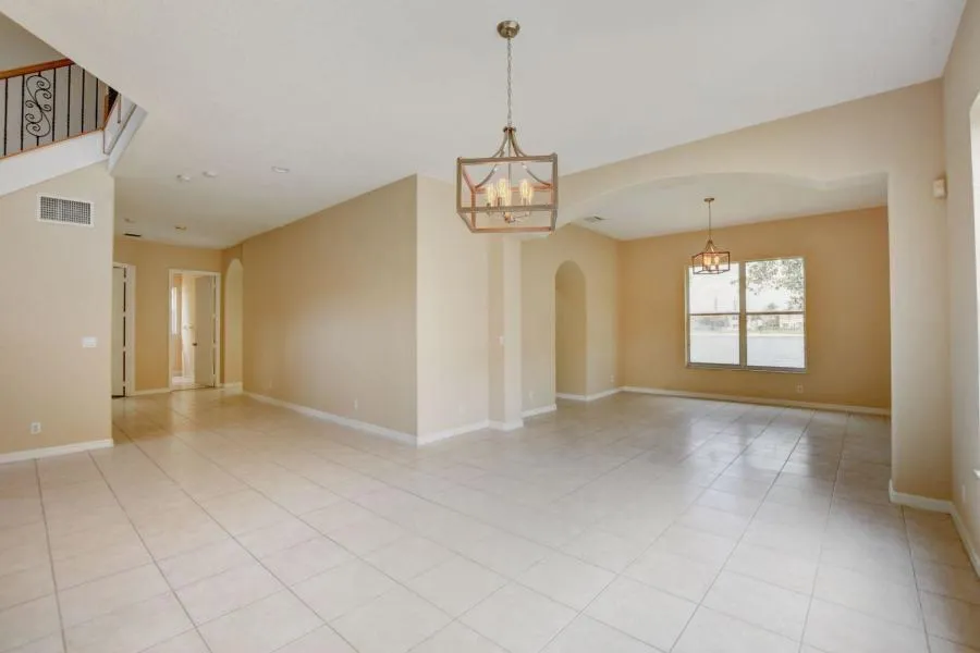 1388 Beacon Circle Wellington, FL 33414