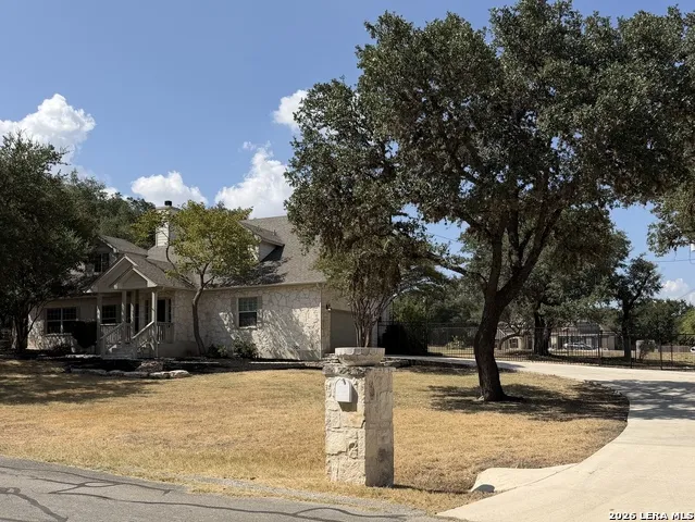 8727 Paseo Oaks San Antonio, TX 78255