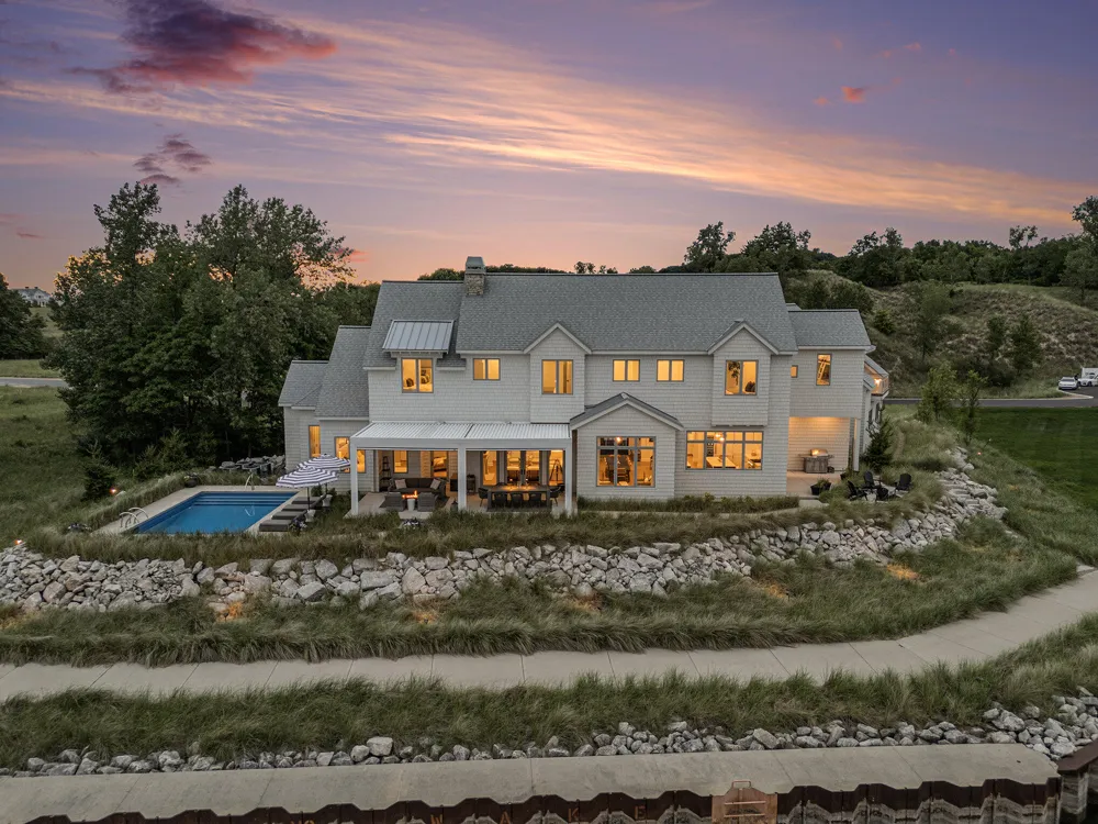 6736 Saugatuck Beach Road Saugatuck, MI 49453