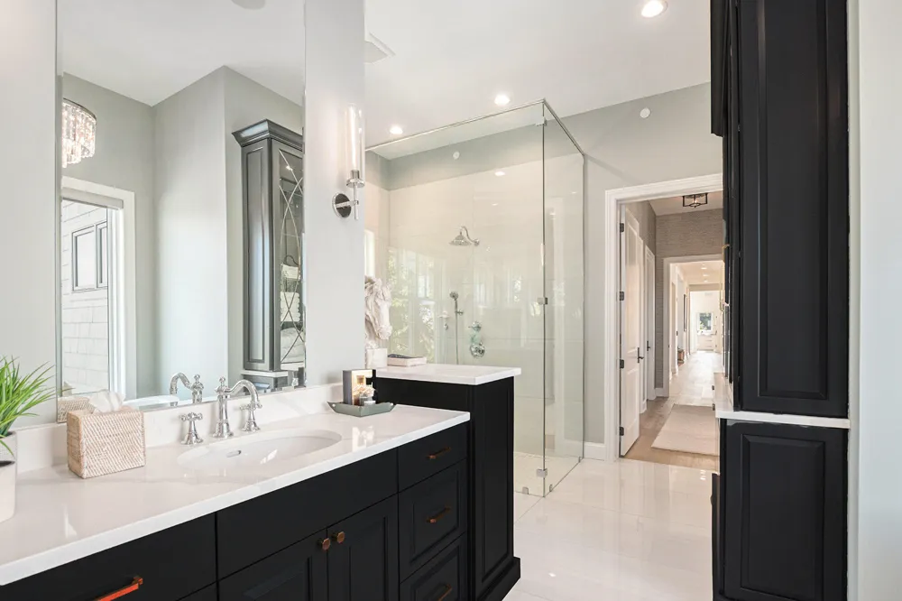 6736 Saugatuck Beach Road Saugatuck, MI 49453