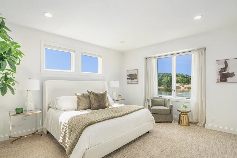 6736 Saugatuck Beach Road Saugatuck, MI 49453