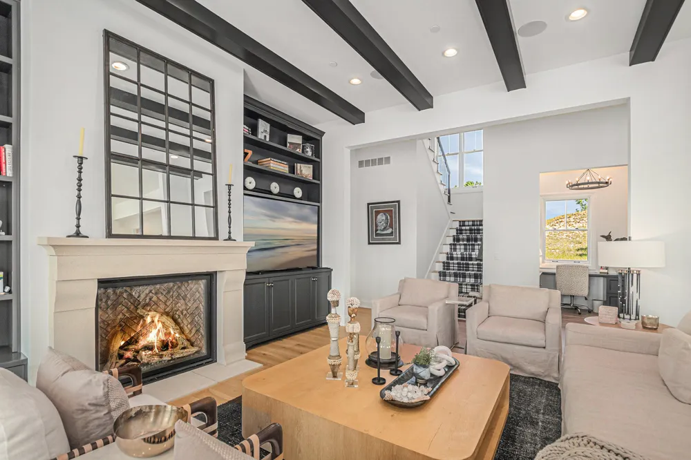6736 Saugatuck Beach Road Saugatuck, MI 49453