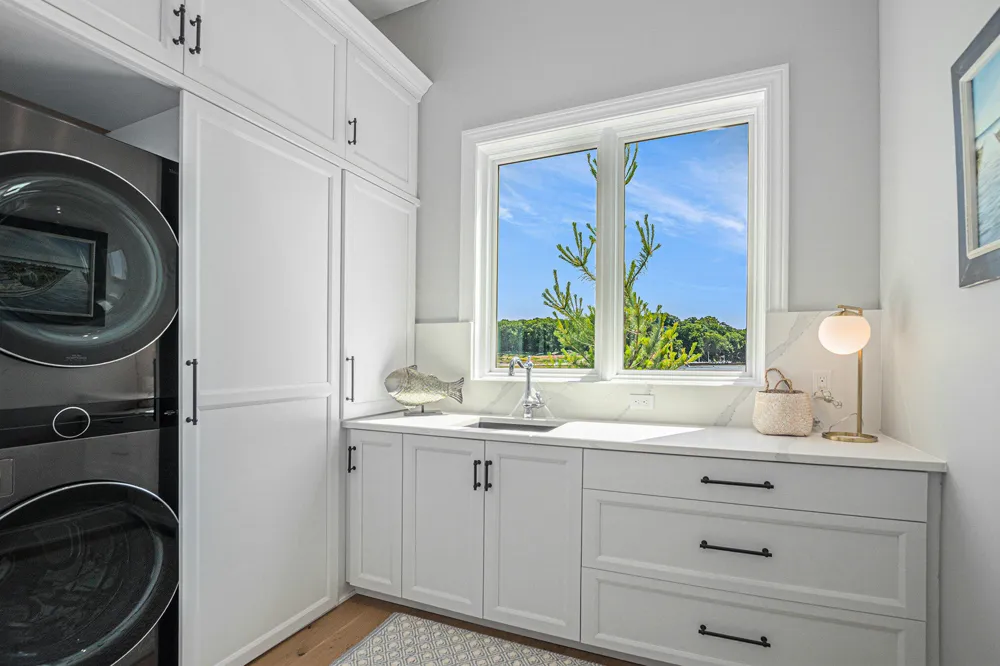6736 Saugatuck Beach Road Saugatuck, MI 49453