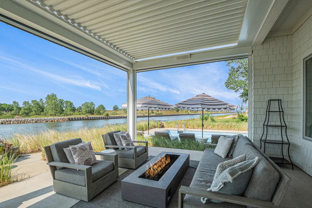 6736 Saugatuck Beach Road Saugatuck, MI 49453