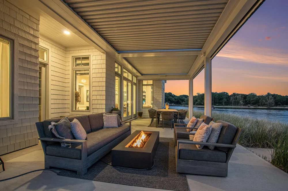 6736 Saugatuck Beach Road Saugatuck, MI 49453