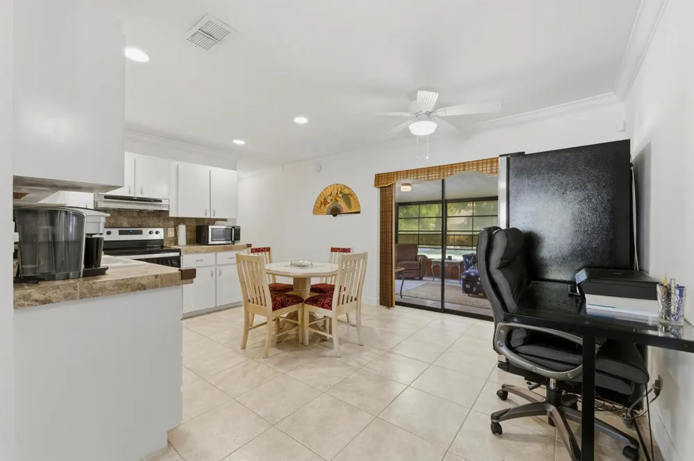 8685 SE KEATHLEY COURT Hobe Sound, FL 33455