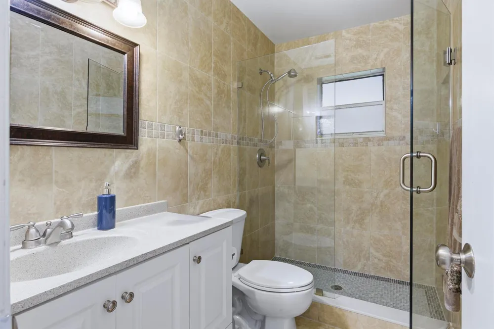 8685 SE KEATHLEY COURT Hobe Sound, FL 33455
