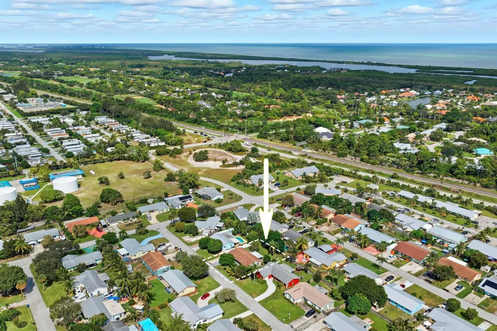 8685 SE KEATHLEY COURT Hobe Sound, FL 33455