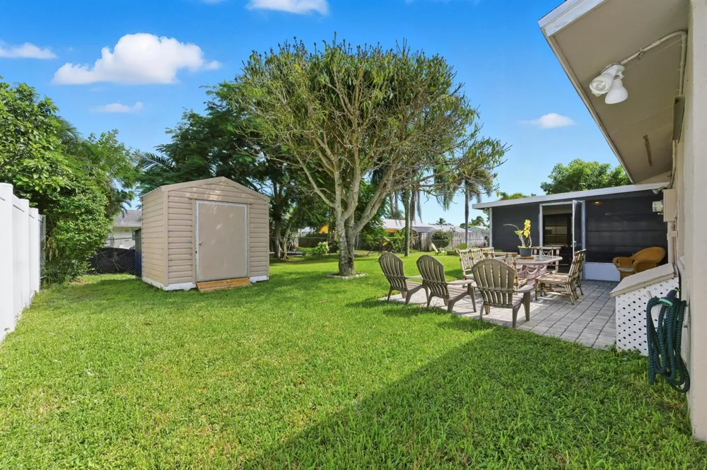 8685 SE KEATHLEY COURT Hobe Sound, FL 33455