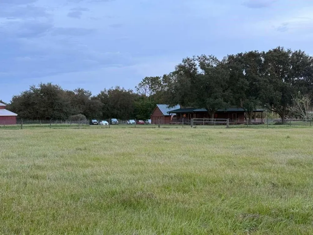28046 BAYHEAD ROAD Dade City, FL 33523