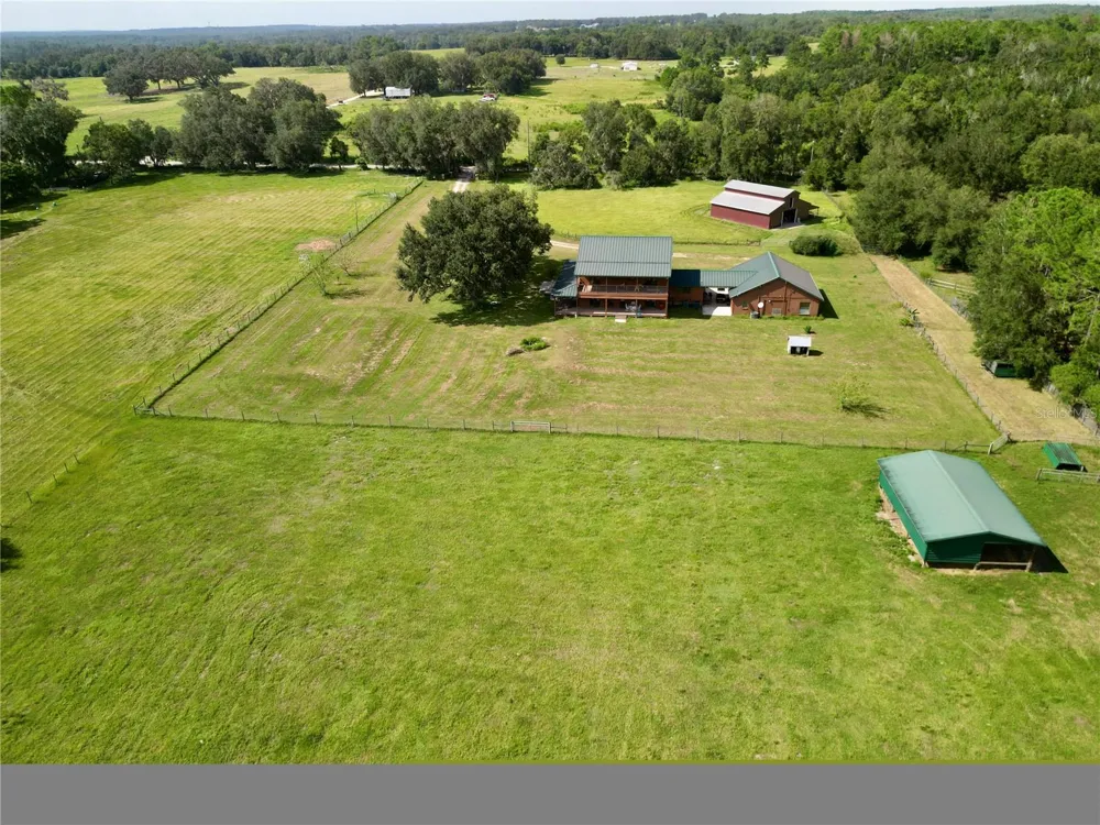 28046 BAYHEAD ROAD Dade City, FL 33523