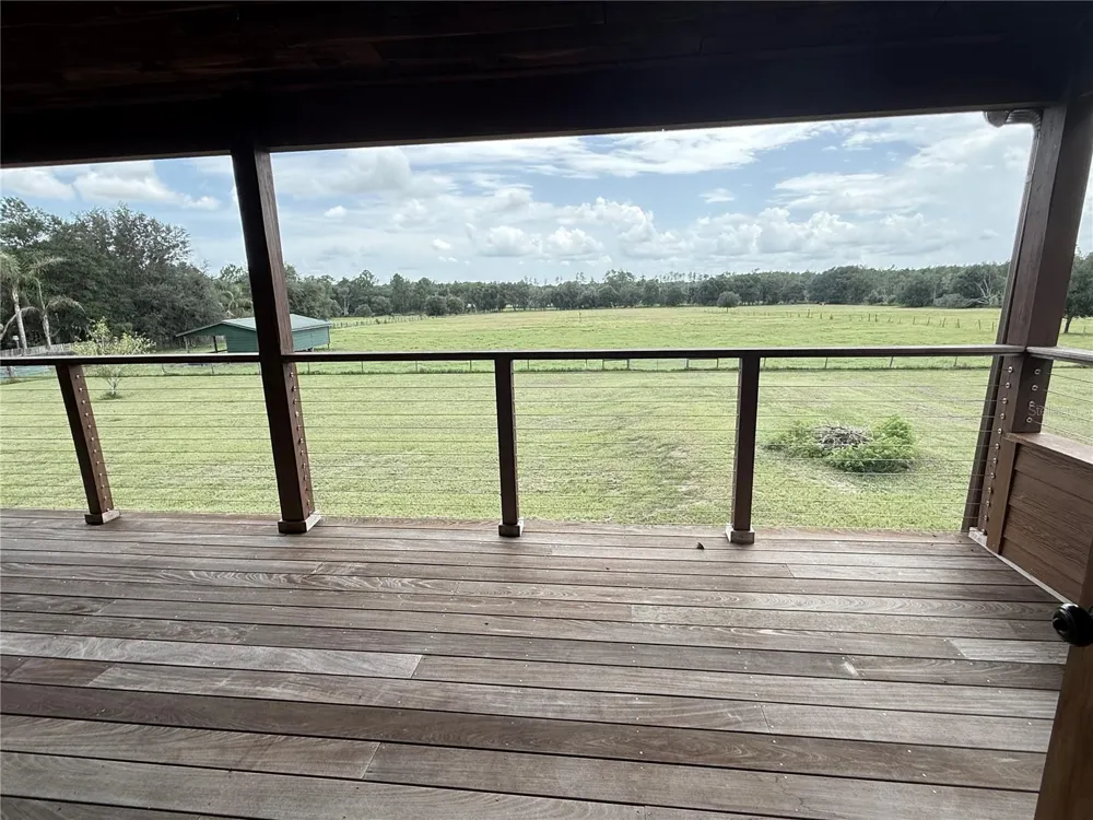 28046 BAYHEAD ROAD Dade City, FL 33523