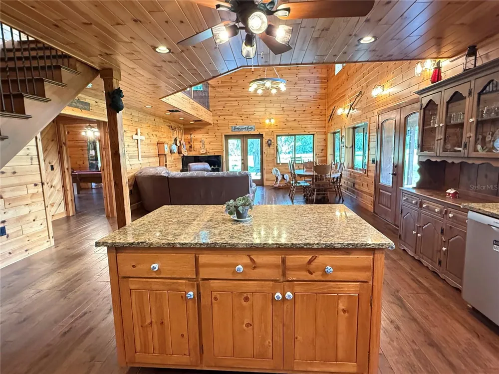 28046 BAYHEAD ROAD Dade City, FL 33523