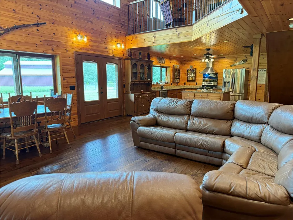 28046 BAYHEAD ROAD Dade City, FL 33523