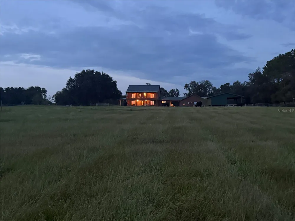 28046 BAYHEAD ROAD Dade City, FL 33523