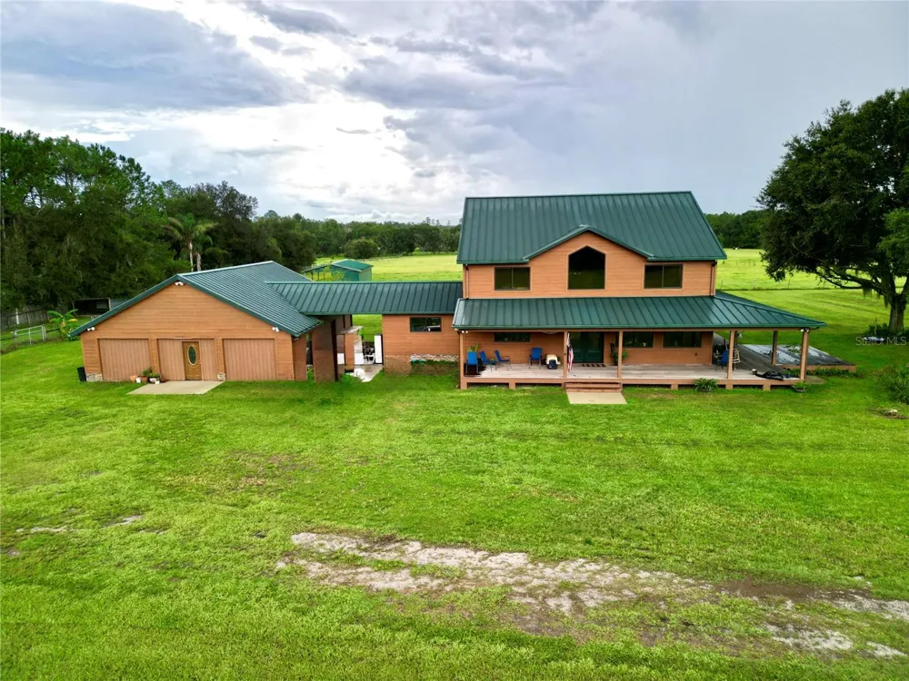 28046 BAYHEAD ROAD Dade City, FL 33523