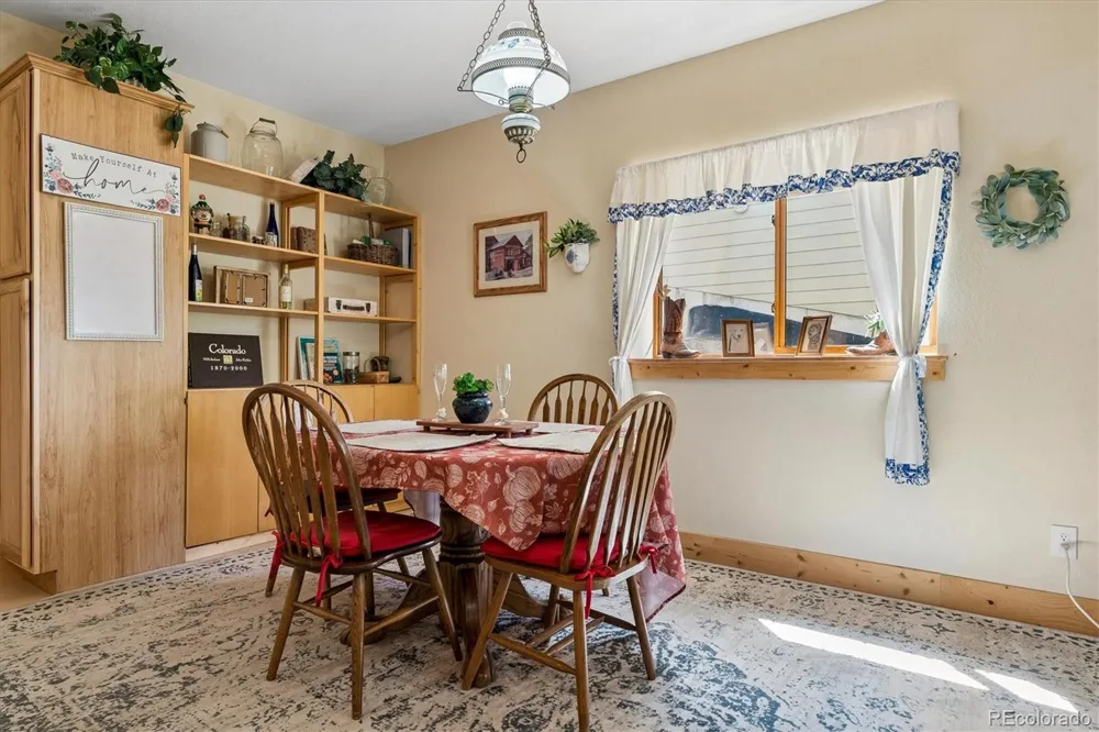 277 S Larkspur Drive Castle Rock, CO 80104