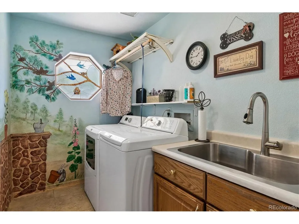 277 S Larkspur Drive Castle Rock, CO 80104