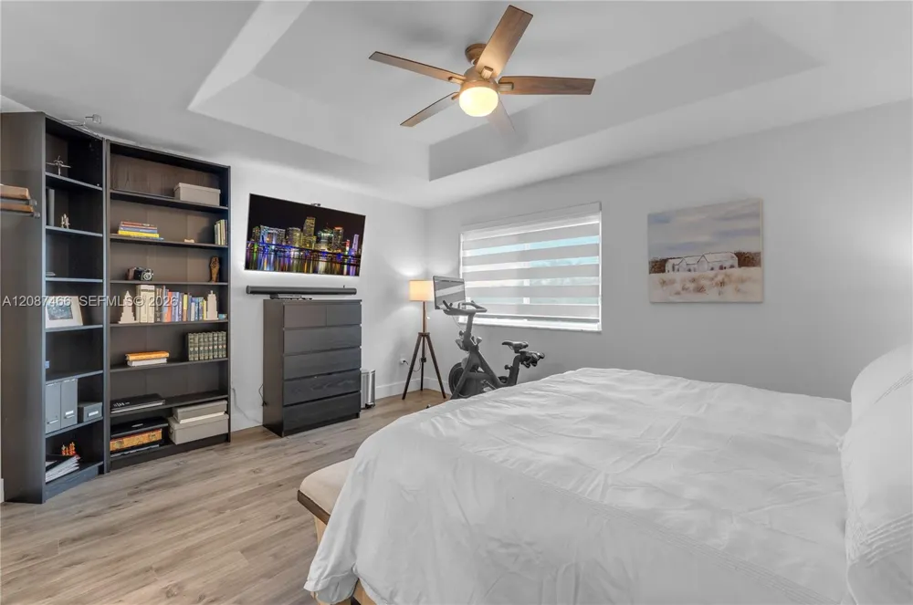9164 SW 166th Ct Miami, FL 33196