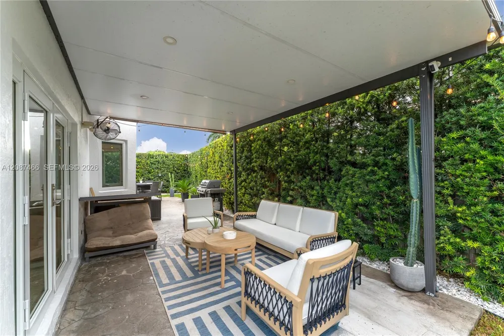 9164 SW 166th Ct Miami, FL 33196