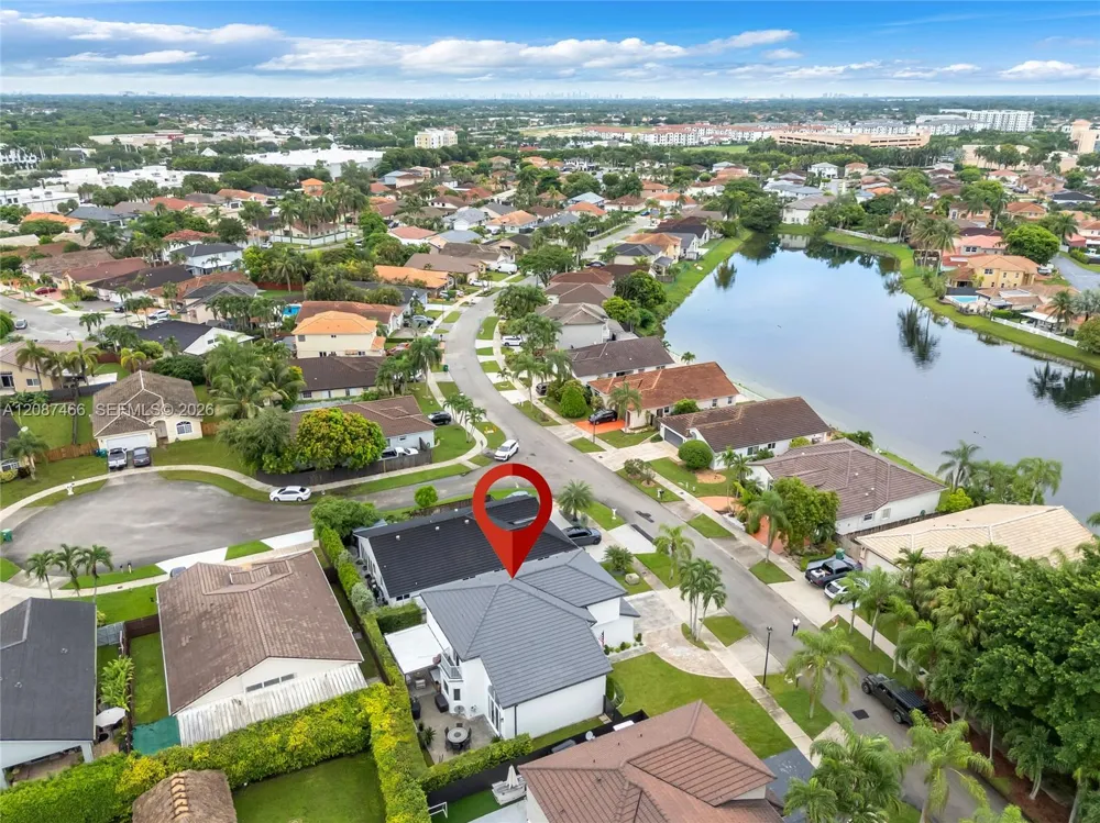 9164 SW 166th Ct Miami, FL 33196