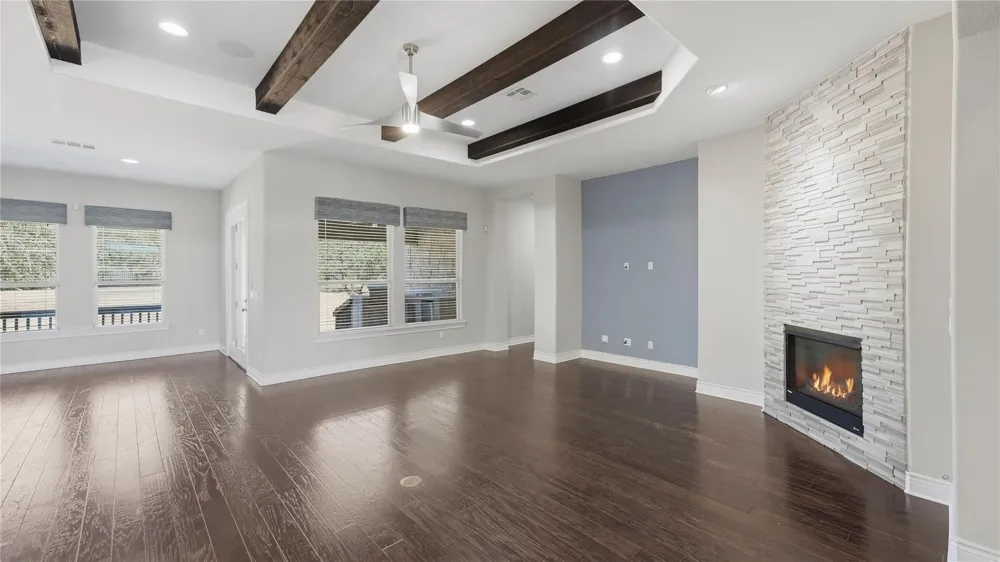 205 Standing Oak Drive Georgetown, TX 78633