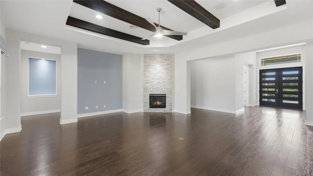205 Standing Oak Drive Georgetown, TX 78633