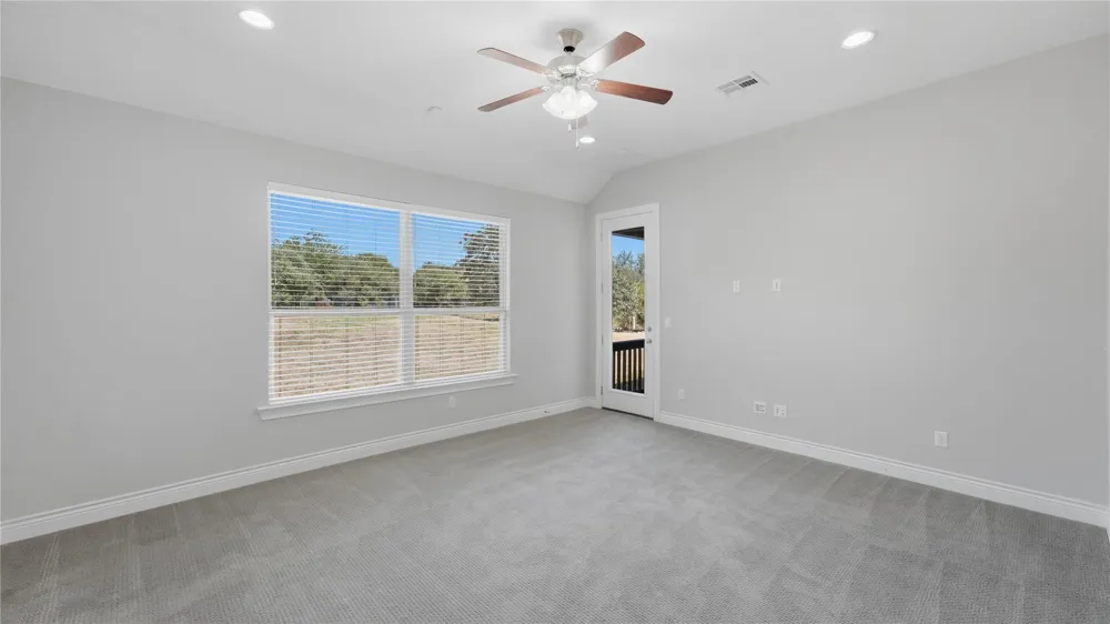 205 Standing Oak Drive Georgetown, TX 78633