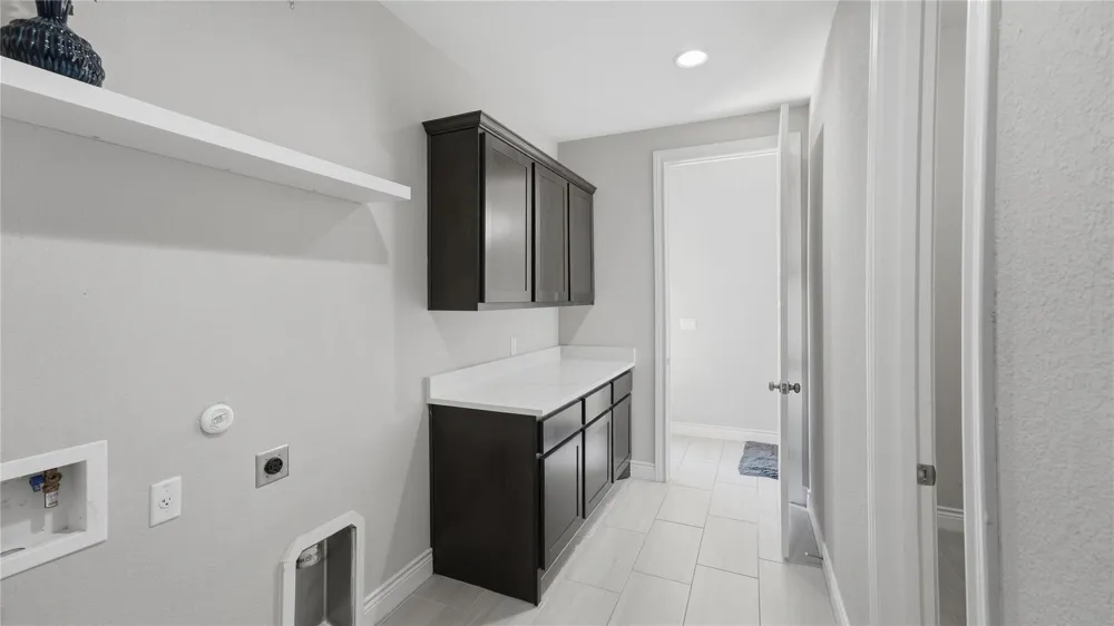 205 Standing Oak Drive Georgetown, TX 78633