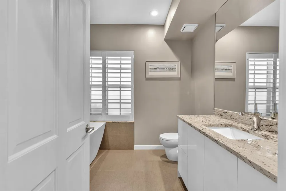 20677 NW 26TH COURT Boca Raton, FL 33434