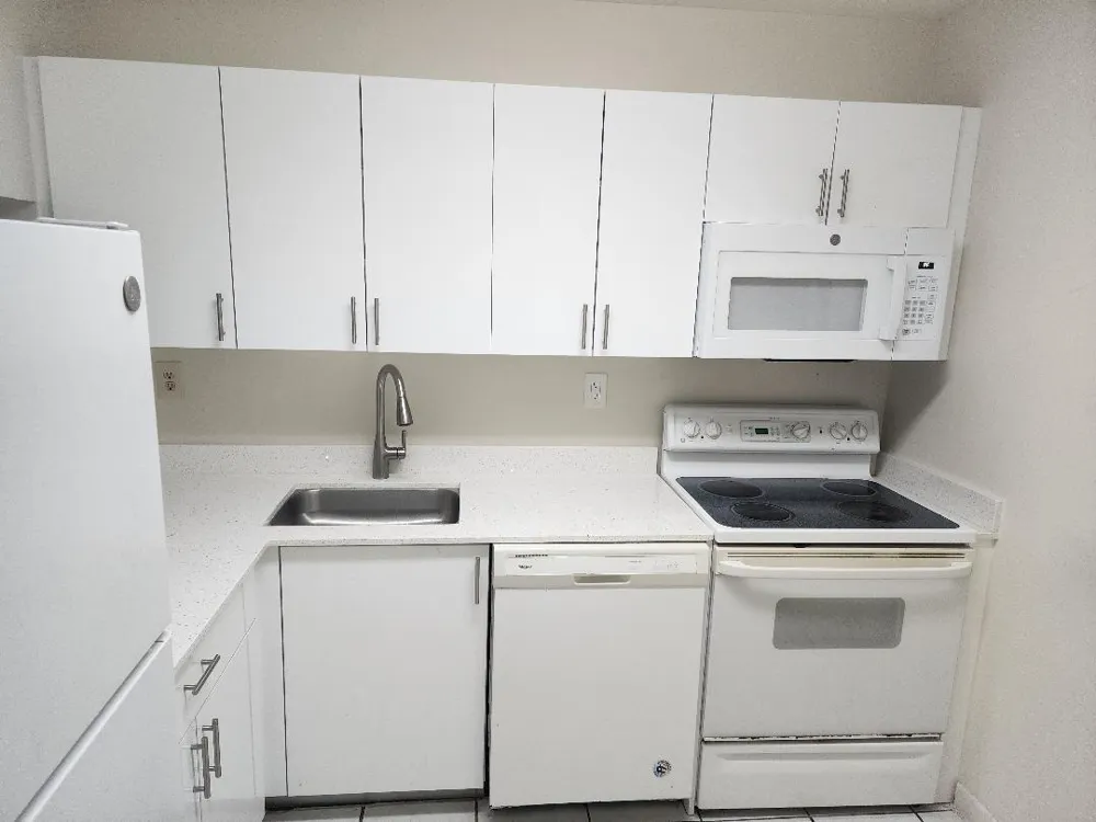 11311 SW 200TH Streets SW #214-D Miami, FL 33157