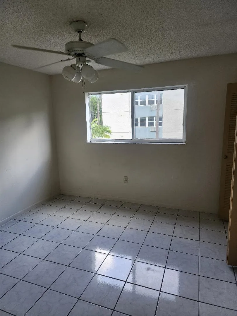 11311 SW 200TH Streets SW #214-D Miami, FL 33157