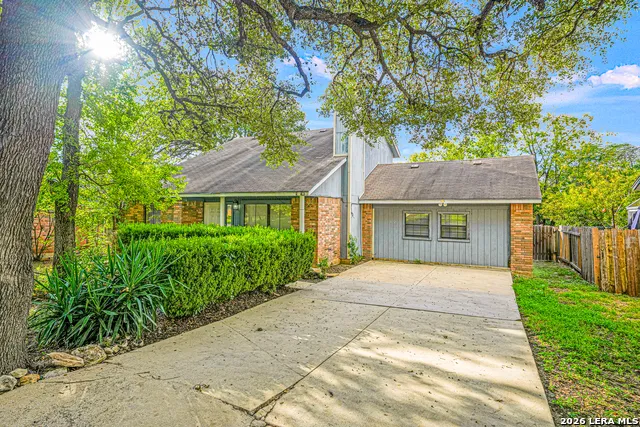 8726 Timber Range San Antonio, TX 78250